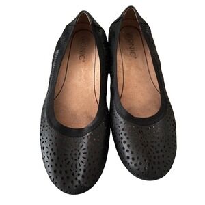 Vionic Robyn Black Leather Flats 6.5M Arch Support Comfort Ballet